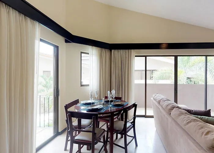 The Cove 3/4 Apartment